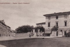 4657capannoli pisa piazza e tabaccheria animata 1930