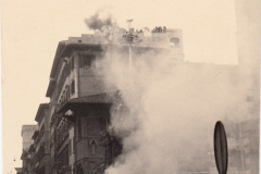 101-8-Aprile-1955-Firenze-Lo-Scoppio-del-Carro-di-Sabato-Santo-Oreparazione-al-Ciclotour-Dolomiti-1955