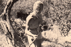104-Giovanni-gioca-al-Gladiatore-Ciclotour-Dolomiti-1955