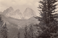 147-Il-Sassolungo-Dolomiti-Ciclotour-Dolomiti-16-Agosto-1955