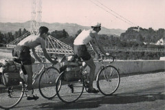 Marcello-Melai-Enzo-Saverdi-Ciclotour-Dolomiti-1955